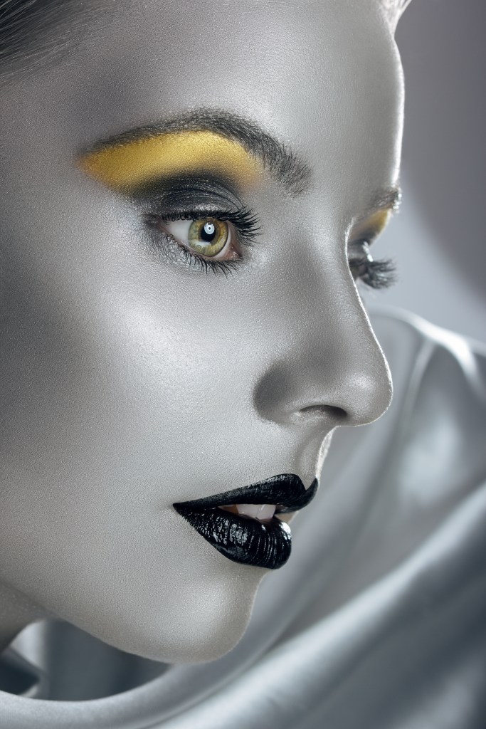 Model: Rebeca Gașpar